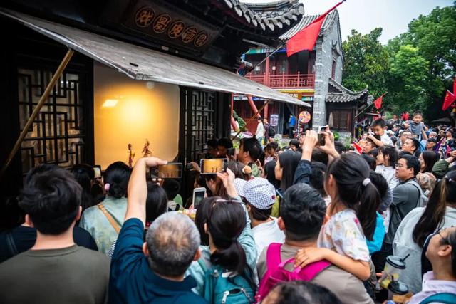 喜报！台儿庄古城荣获2025年中国5A级景区MBI品牌100强！