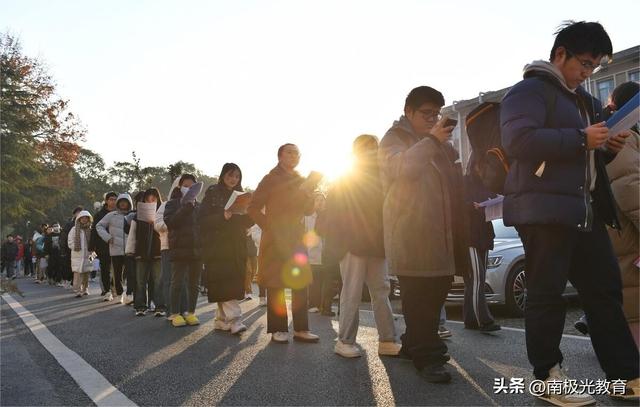 26考研数学真题刷几遍合适？每一遍的重点居然不一样
