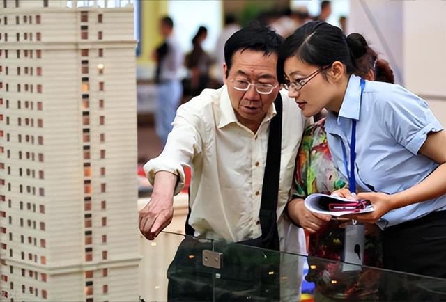 国家定调了！北京打响楼市松绑第一枪，2026将着力稳定房地产市场