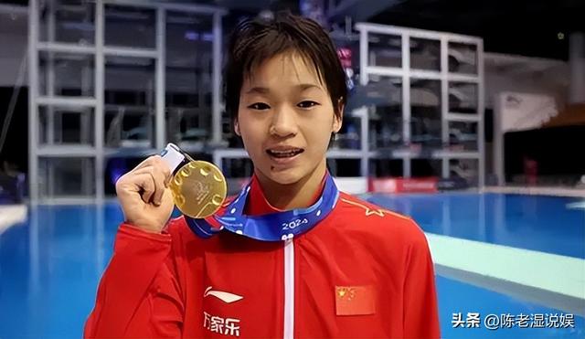 警惕造神陷阱	，新疆滑雪的全红婵，到底犯了什么“错	”？