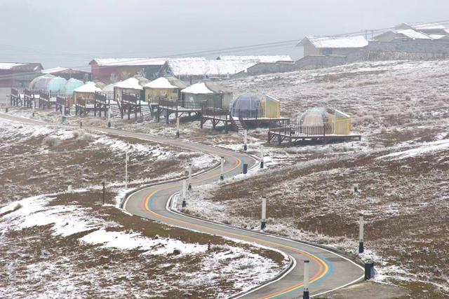 滑雪盛宴！龙里油画大草原冬日狂欢指南