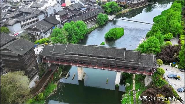 重庆武陵山区比较另类的县,拥有多处独特景点,为何称它为小成都