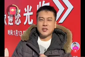 45岁朱孝天现状：身材走样赶大集买年货，患基因疾病不敢生育图片