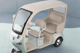 三款高颜值电动休闲三轮车：爱玛、雅迪、宗申谁是你的理想座驾？图片