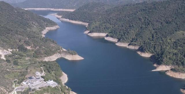 18735位村民含泪告别故土，千年古镇沉入水底