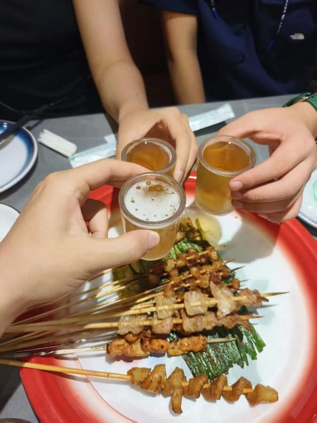 10月，「需要另一个同类」