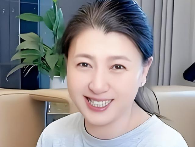 被资本抛弃	，或将面临巨额赔款，闫学晶“哭穷	”的反噬，才刚开始