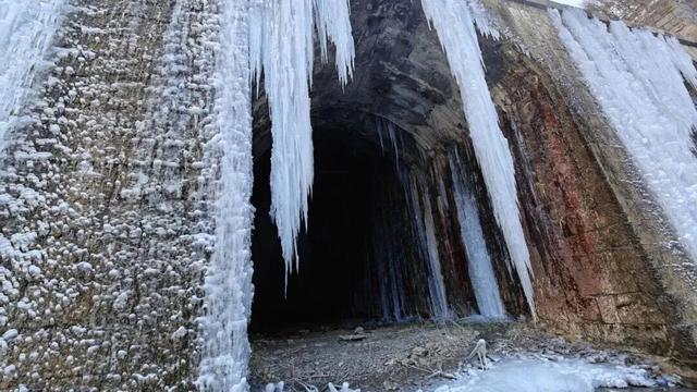 冬日奇境！巩义青龙山冰瀑即将“上线”
