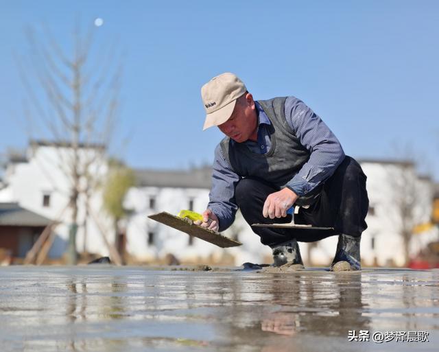 云梦祥云湾：徽派园喷泉舞台建设忙 将与老街联动焕新
