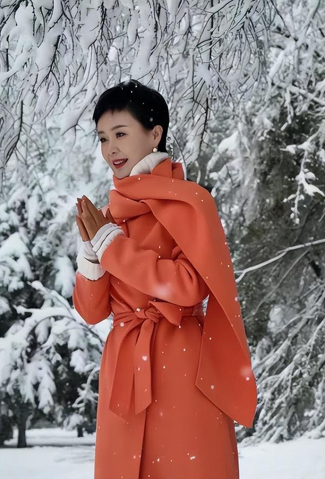 贺娇龙去世仅8天，令人担心的事还是发生了	，于适、吴京受牵连