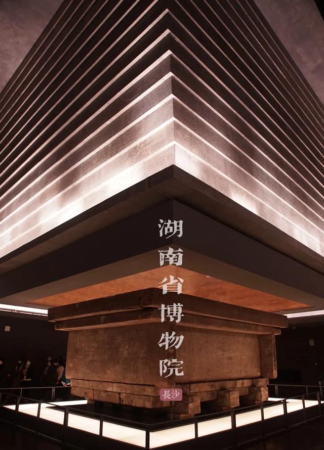越热越火？来体感40℃的长沙，解锁昼伏夜出的冰火出行术