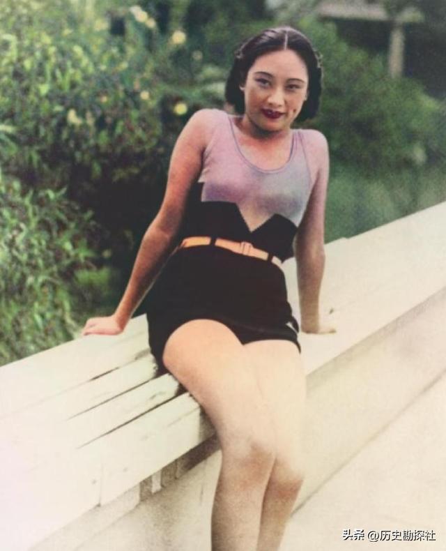 戴笠与胡蝶的真实影像，胡蝶一颦一笑妩媚动人，戴不怒自威