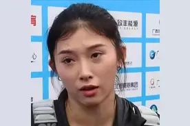 化浓妆、指天指地，吴艳妮背景被"扒光"，原来她有资本可以“狂”图片