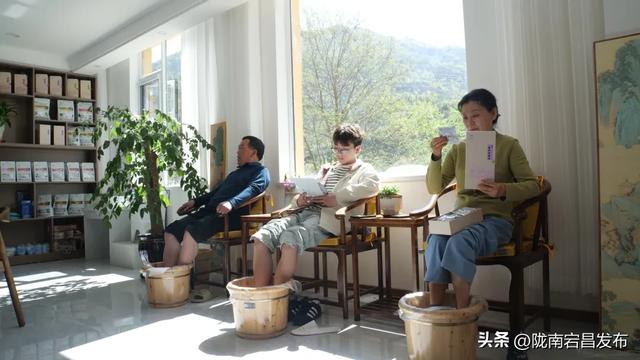 宕·寻22°的夏天！甘肃宕昌：药乡山水调出清凉康养“大处方”