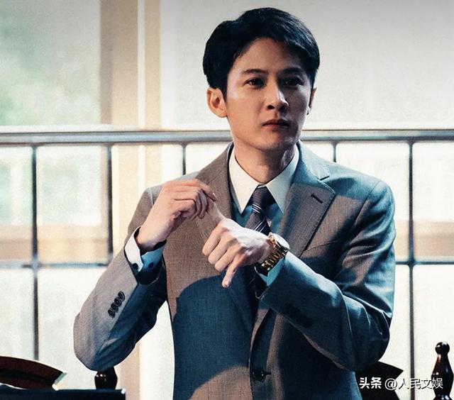 专访 | 檀健次：不追溯过往，也不惧怕将来