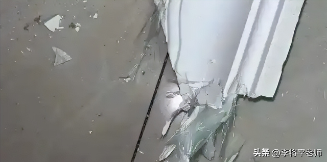 江西风机叶片断裂，玻璃纤维漫天飞？居民恐慌，专家辟谣。该信谁