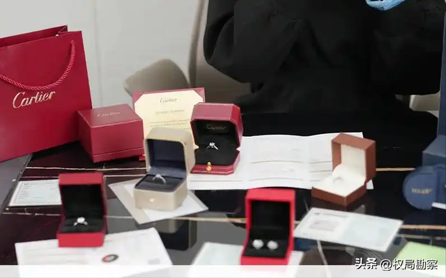 卖不动了？知名品牌巨头宣布降价，库存堆成山	，囤货者亏惨了