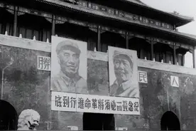 迄今为止，天安门城楼只挂过12个人画像，其中一人就挂了1天图片