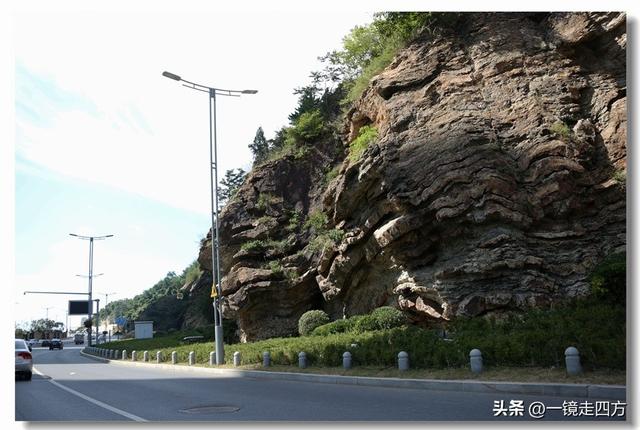 全长6800米的大连星海湾大桥气势恢宏