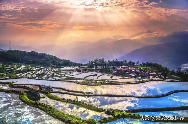 元阳梯田：大地曲线里的千年秘境，五大打卡点解锁地球最美光影