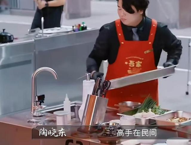 全进华白切鸡风波后续，本人被骂到删除视频，全红婵被“牵连”了