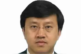 华北电力大学党委书记、校长，同日调整图片