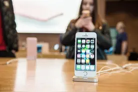 AI太香，iPhone水货复兴图片