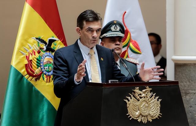 出大事了，又一个中国伙伴倒向美？撕毁合同，把矛头对准了中国