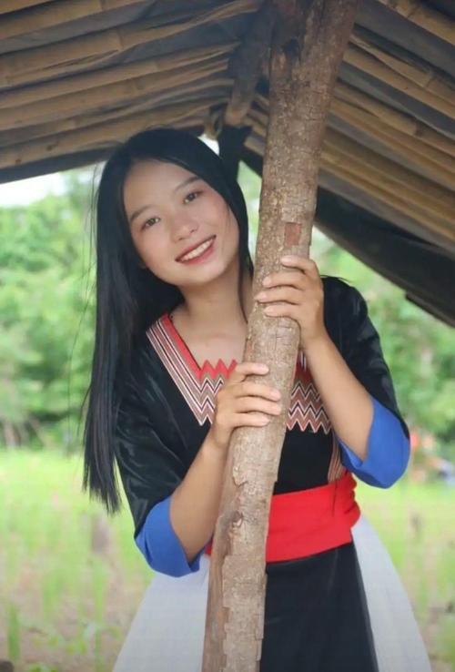 亚洲最穷国，落后中国30年，女性却惊人开放，很多土豪都想去定居