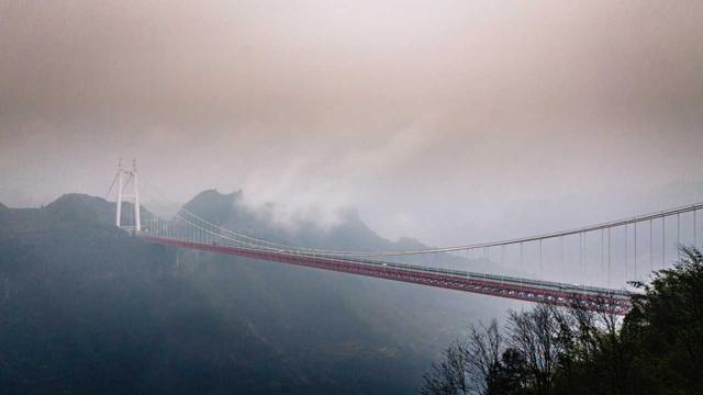想玩点不一样，这个冬天，让我们去湘西过大年！