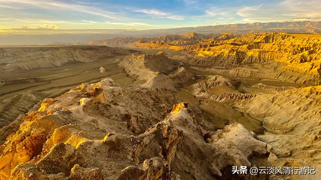 玛琅峡谷，札达土林最佳观赏点之一，有绝佳的日出日落和星空银河