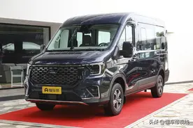 新车 | 部分车型价格微调，15.38万元起售，全新福特全顺T8价格调整图片