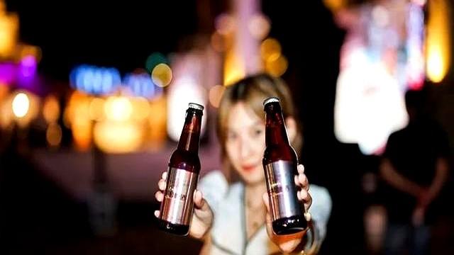 太火爆！富阳不少人全家出动，“大半个朋友圈都在”！