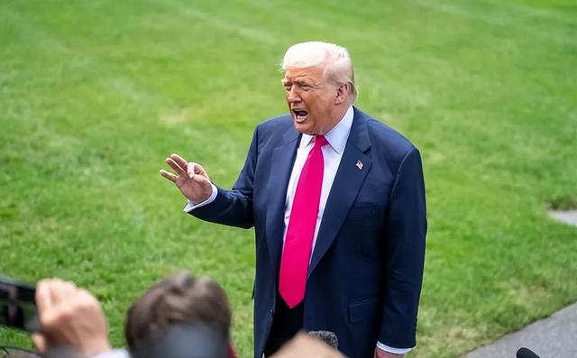 特朗普这回直接宣布：大陆何时收复台湾，跟美国没有任何关系