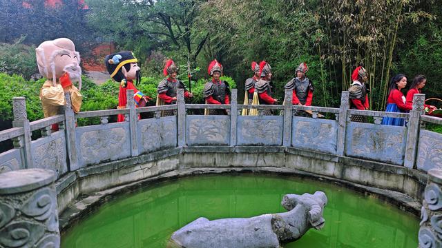 终南山古楼观双节穿越之旅：古风巡游，明月祈福，邂逅千年道境！