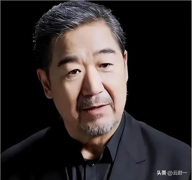 不到24小时，央媒四次点名张国立，王刚的话终于有人信了