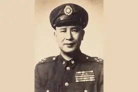 淮海战役时白崇禧按兵不动？白崇禧儿子为父申冤：完全不是这回事图片