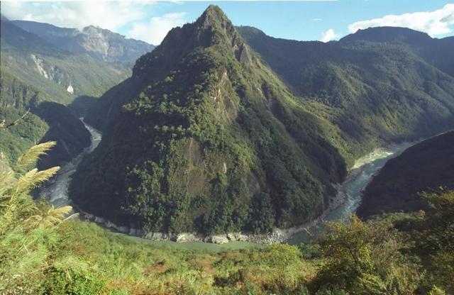 美到窒息！西藏十大神仙景点，你去过几个？