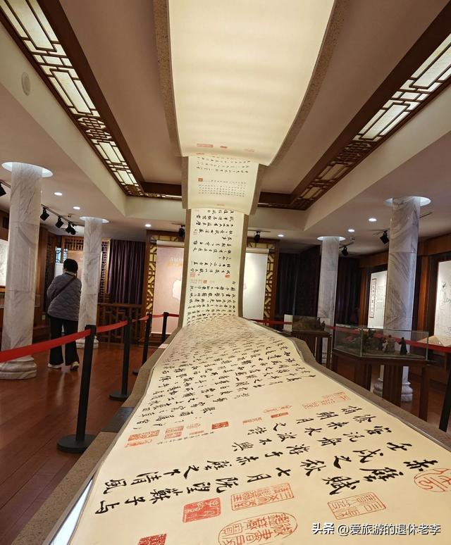 苏州不解，洛阳纳闷，如今徐州，竟把大汉雄风融入一碗饣它汤里！