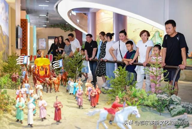 鄂尔多斯文化产业园：开学的“加分项”