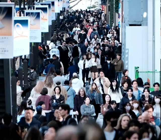 日媒通告全球：如果中日开战，中国人会抢着当先锋，引发高度关注