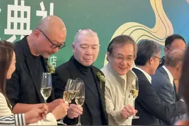 太有面！英皇集团北京开新店，业界大佬都来站台，成龙老年斑抢眼图片