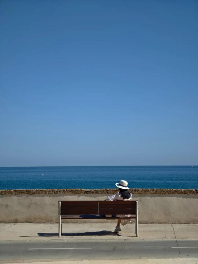 结婚第8年的“二人旅行”：西班牙古城看海、苏格兰庄园找浪漫…