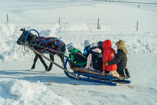 还剩三天，快抓住雪假的尾巴，来可可托海玩儿雪呀~~
