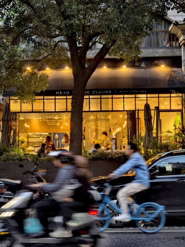 叮！你有一份上海秋日漫步地图待解锁→