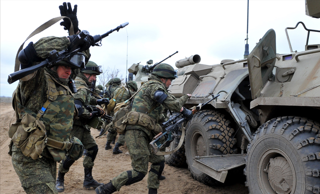 50亿军火不翼而飞，美国内讧乌克兰也躺枪，美方将不再资助乌克兰