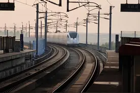 提速！增车！最快5分钟！佛肇、莞惠城际发车间隔缩短图片