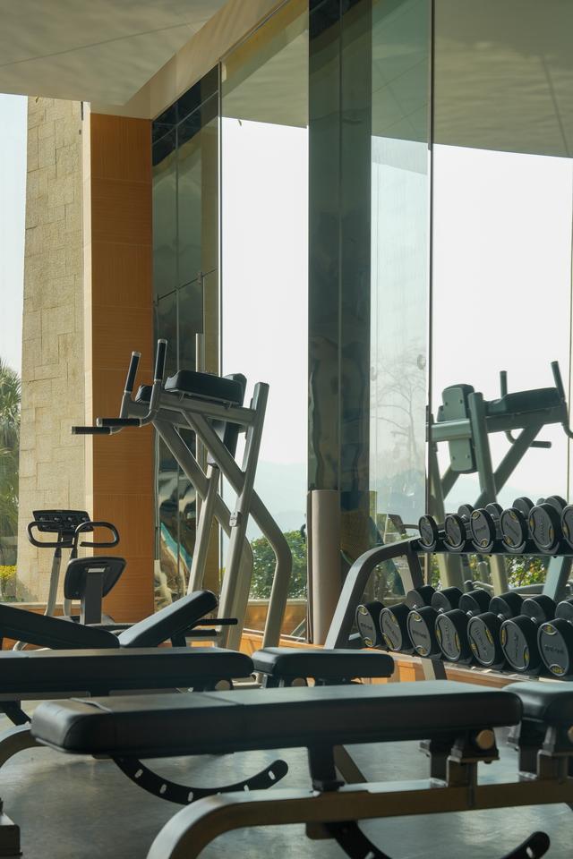 冬日暖阳里的湖畔旅居｜千岛湖滨江希尔顿度假体验