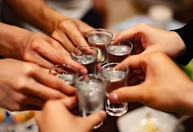 明日重阳节，牢记“1不去，2不出，3不碰，4要吃”，老传统不迷信