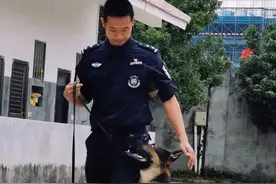 【警察故事】“警犬铲屎官”养成记图片